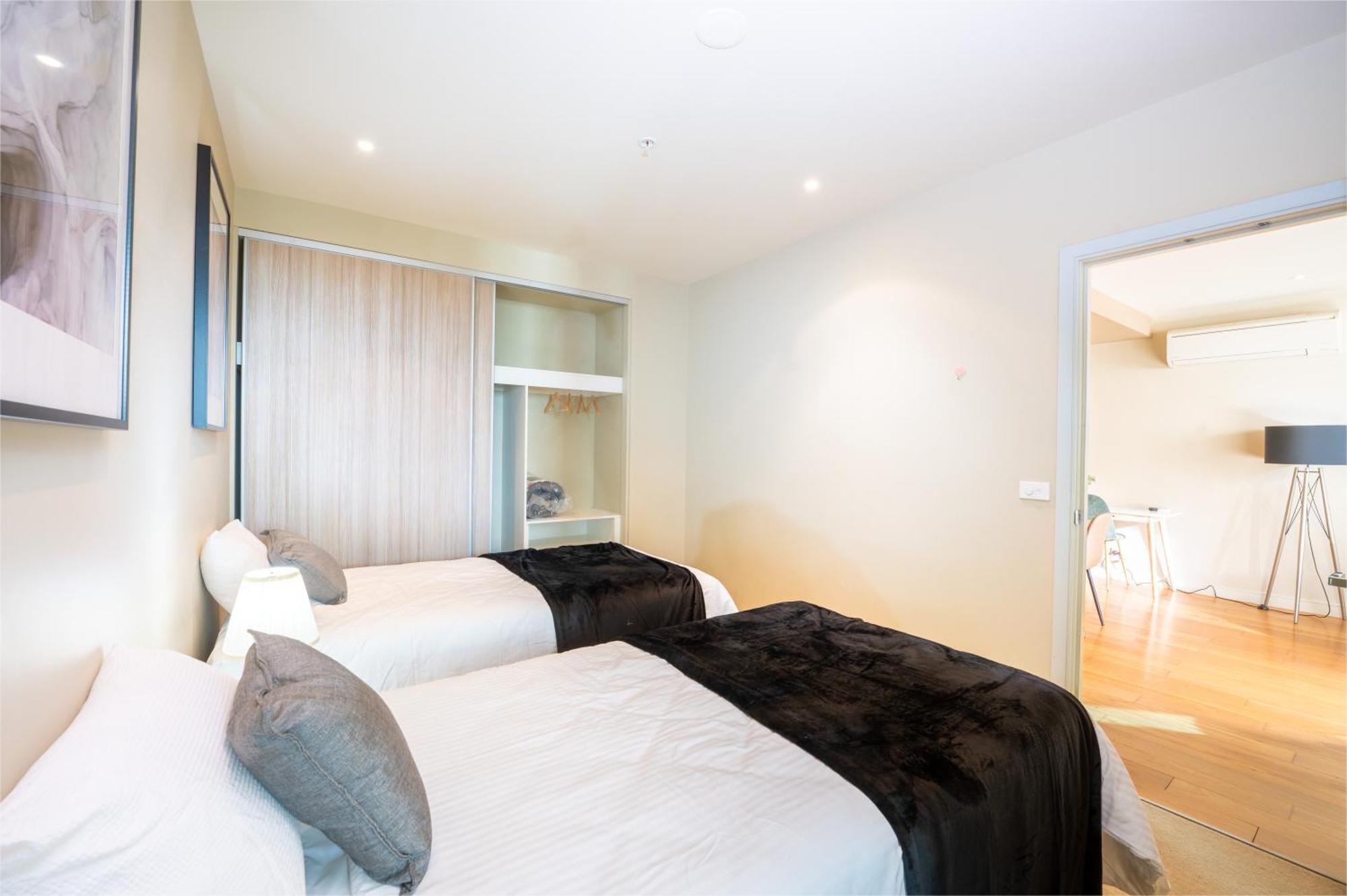 Molly'S Little Apartments Melbourne Exteriör bild